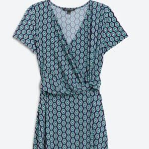 41 Hawthorn wrap/knot dress - blue geometric print - from Stitch Fix - Size 2x